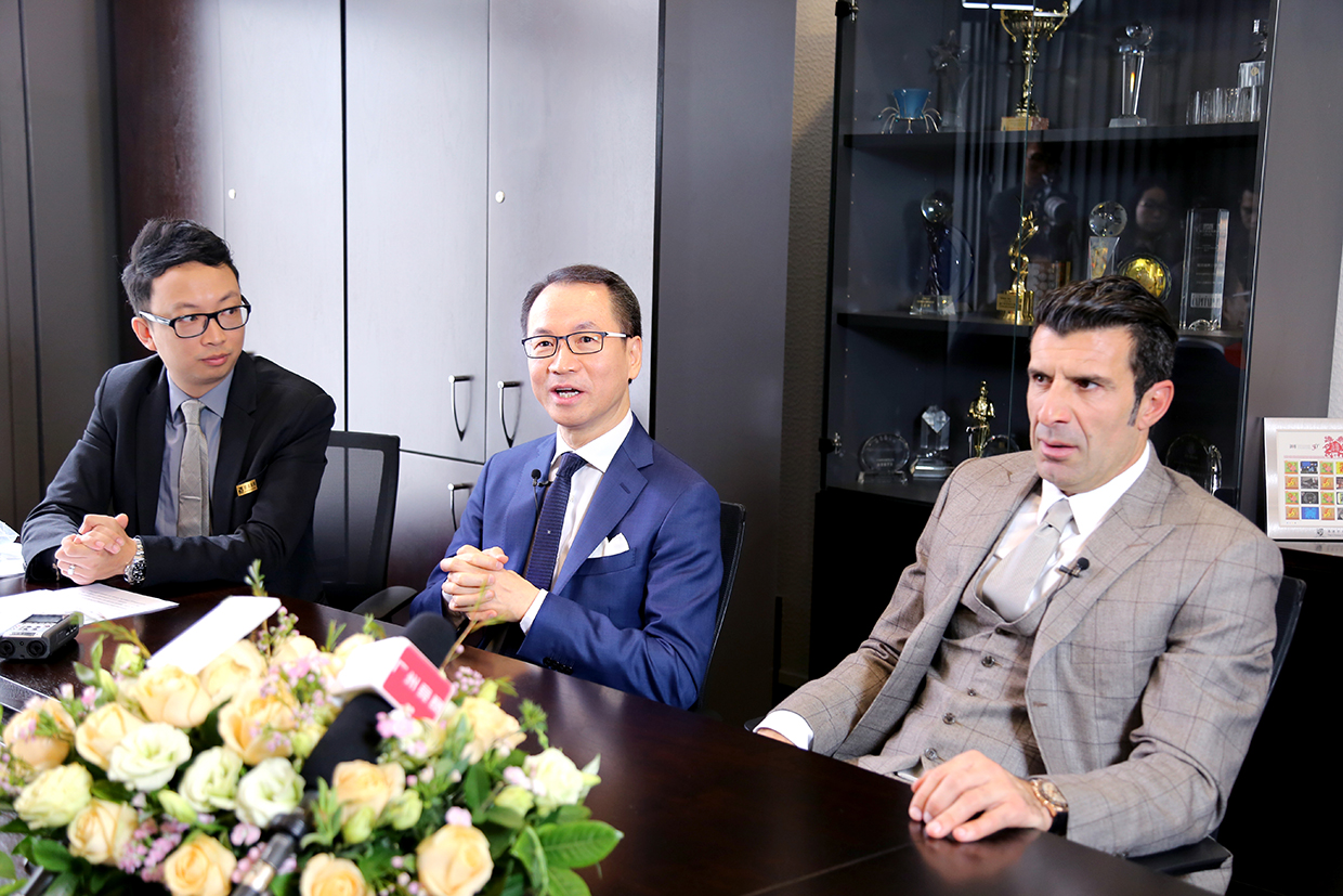 “世界球王”聯(lián)袂“移民教父”創(chuàng)經(jīng)典，資產(chǎn)全球配置開新篇