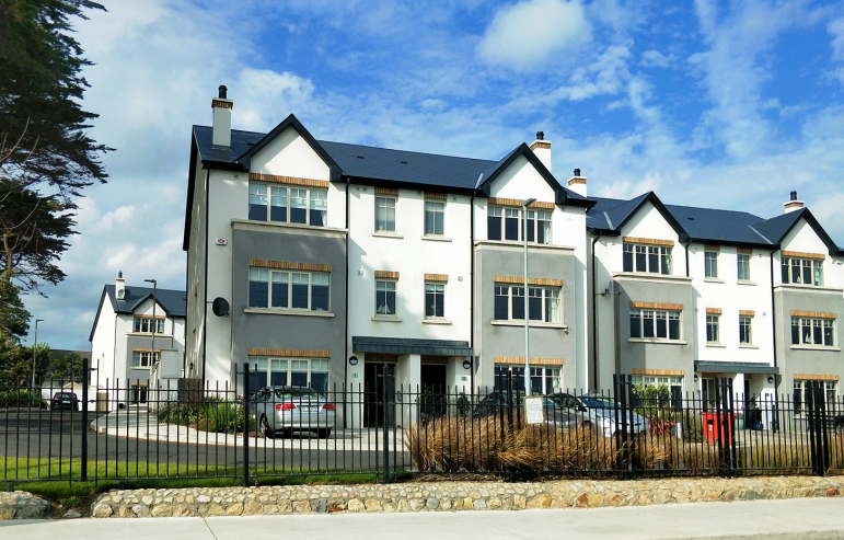 步步精心！從申請獲批到入境，景鴻助力C先生一家實(shí)現(xiàn)愛爾蘭移民夢！