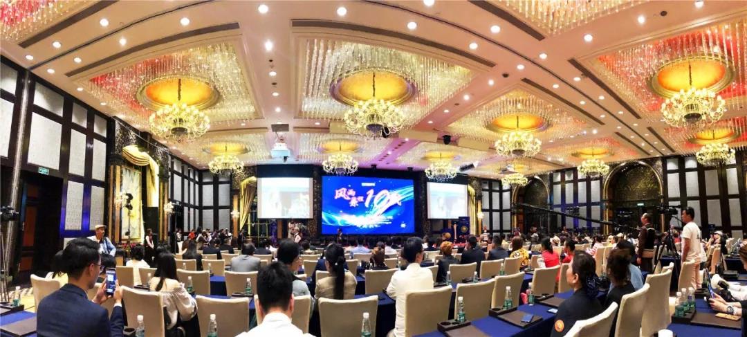 恭賀【景鴻集團(tuán)】榮獲第十屆 深受游客歡迎 —“港澳卓越品牌”優(yōu)質(zhì)品牌大獎(jiǎng)