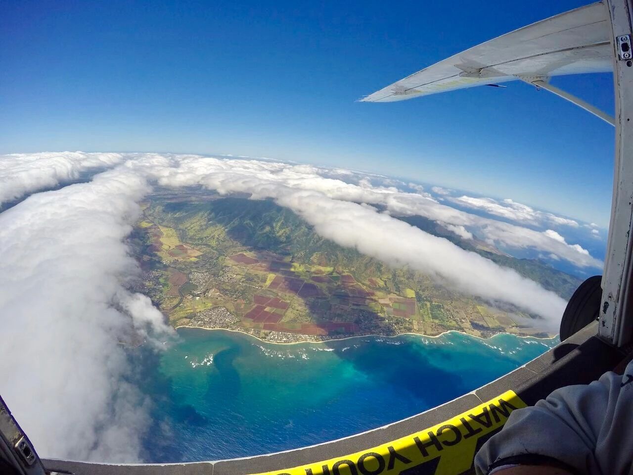 [熱門推薦]@家長們，這里有一份16歲以下孩子出入境證件的辦理指南，請查收