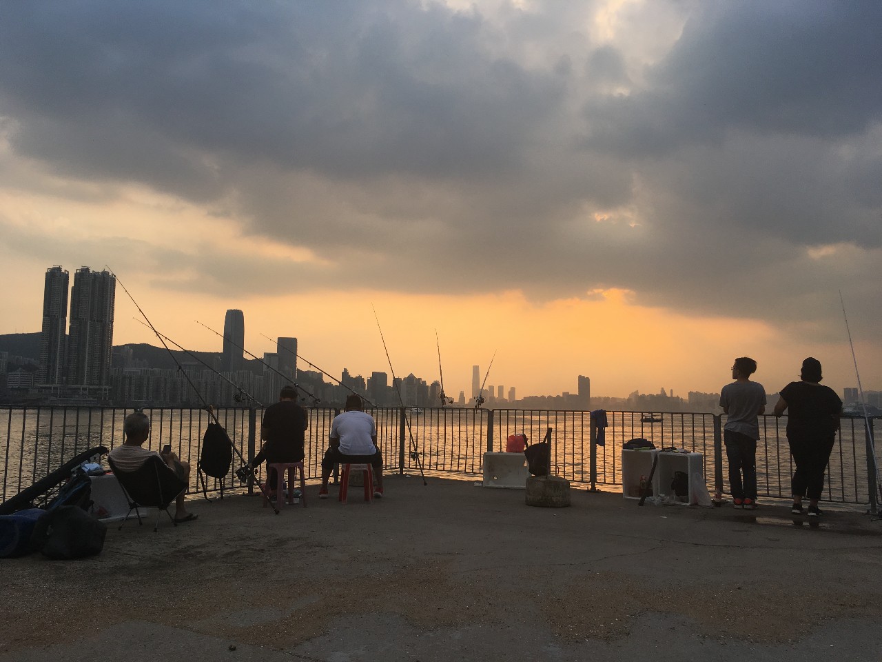 [實時焦點]“過邊檢不是走紅毯”，各國通關(guān)時，有什么需要注意