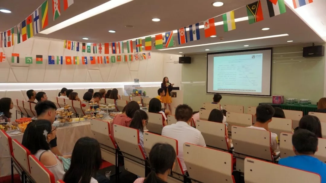 精彩回顧：[7月12日 廣州] 景鴻集團攜手中信銀行舉辦第六屆出國訓(xùn)練營順利結(jié)