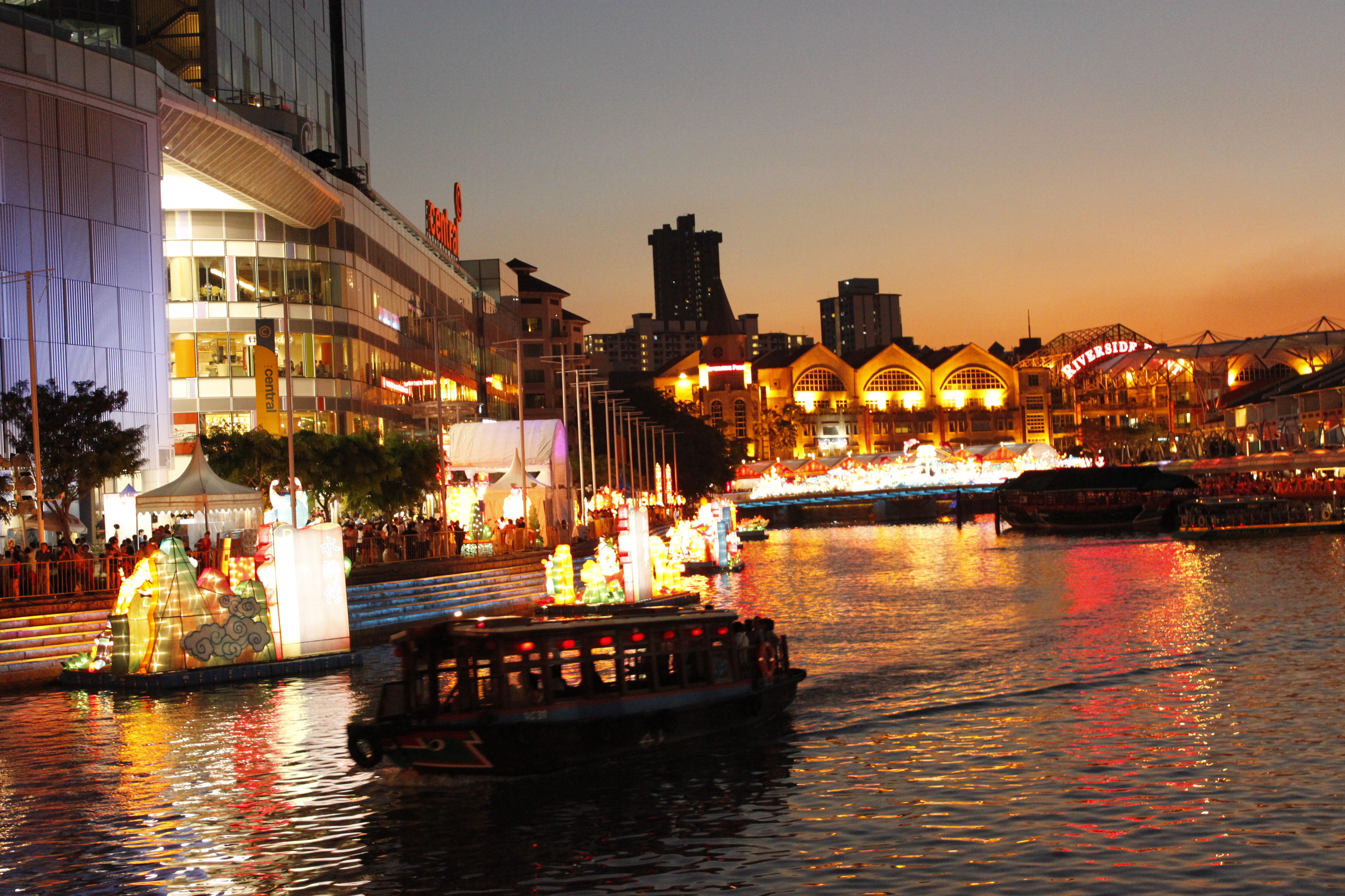 在境外丟了護(hù)照怎么辦？