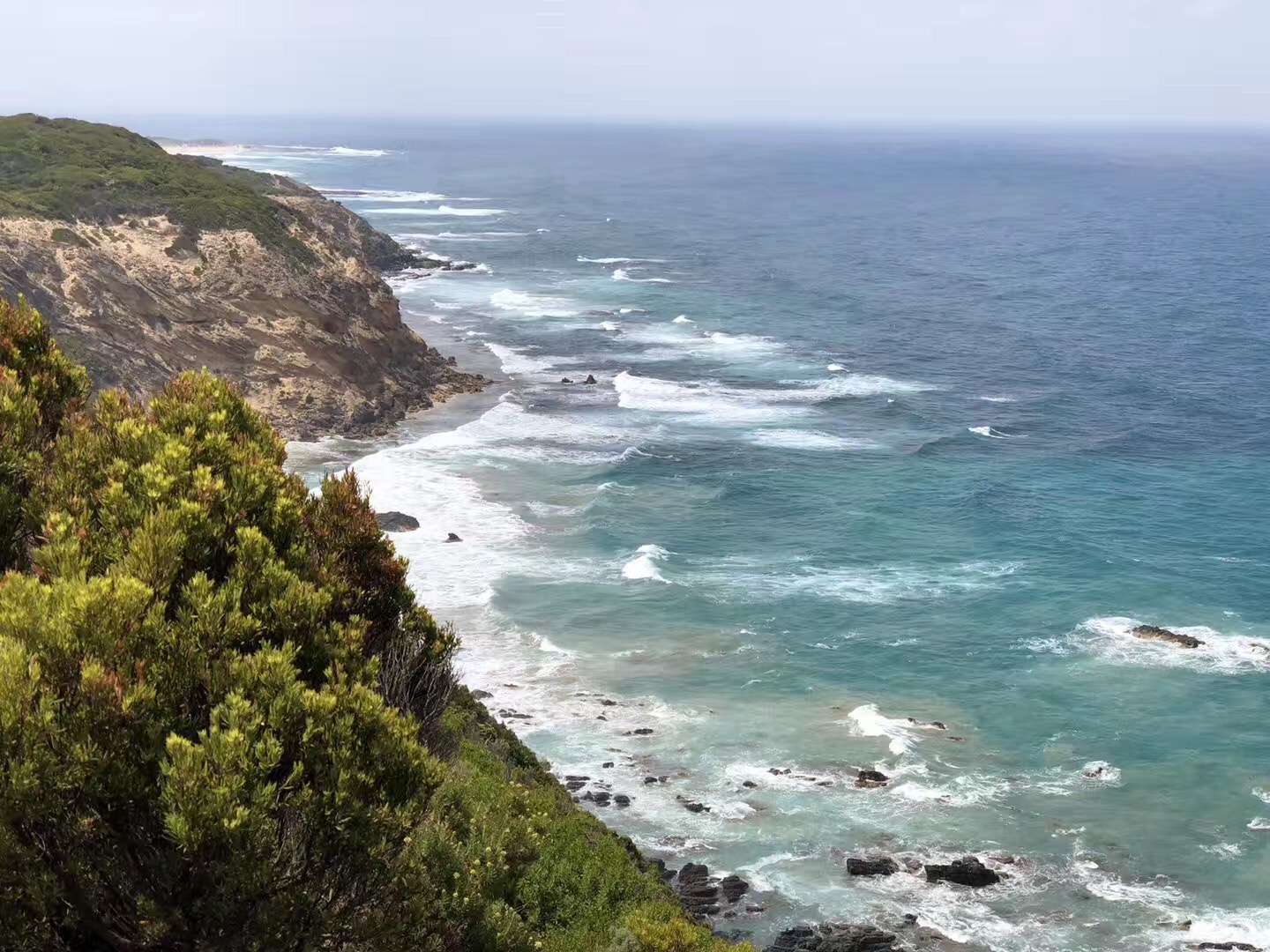 出國游玩，究竟是先辦簽證還是先訂酒店機票？