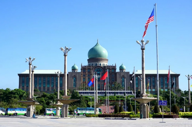 馬來西亞移民|無時差、無語言&居住要求的移居計劃！說的不是香港，而是它！