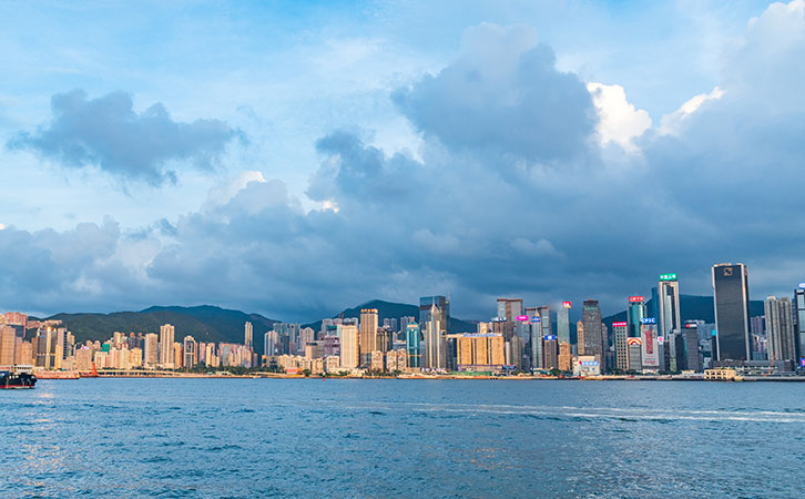 既能保留國籍，還兼享小國護(hù)照優(yōu)勢？原來香港身份優(yōu)勢這么多!