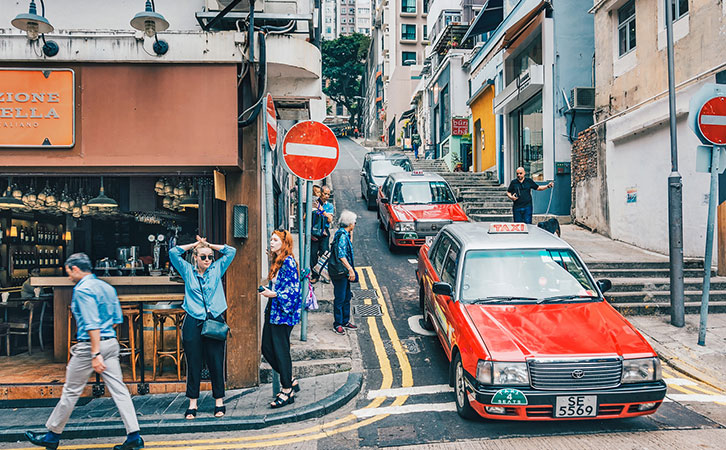 移居香港到底有多簡(jiǎn)單？高中學(xué)歷也能申請(qǐng)！