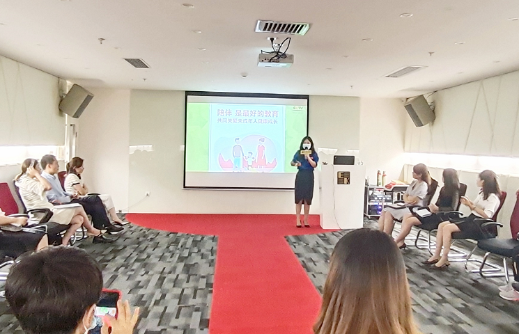 [精彩回顧] 景鴻深圳公司親子心理專題公益講座 圓滿結(jié)束！