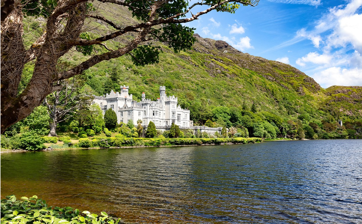 多少想移民英美加的人，最終都被它吸引，轉(zhuǎn)而選擇了移民愛爾蘭？