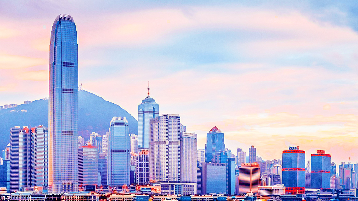 34天高效獲批！想要快速收獲香港身份他們都選擇了這一途徑......