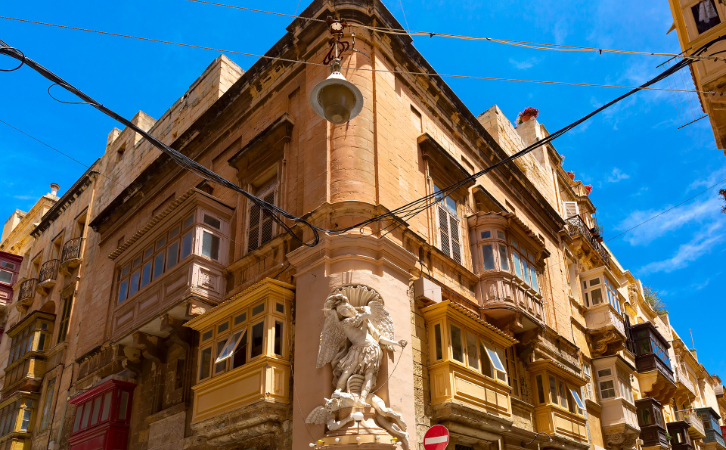 馬耳他永居|300分讀本科？華僑生聯(lián)考分?jǐn)?shù)線公布！如何為孩子更換賽道？