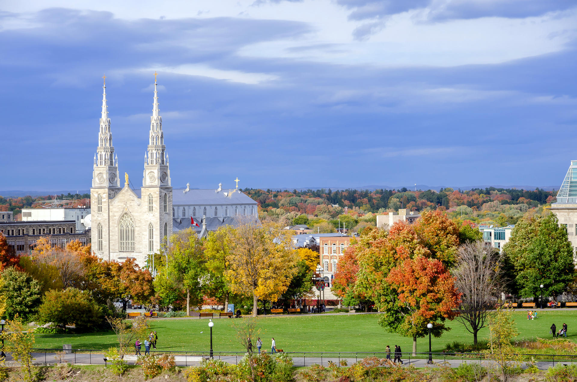 重要提醒！加拿大最受歡迎的定居省份移民項(xiàng)目有大調(diào)整！