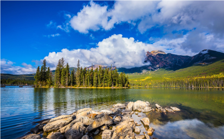 加拿大145萬移民目標(biāo)配額正虛位以待！移民加拿大前有什么必要準(zhǔn)備？