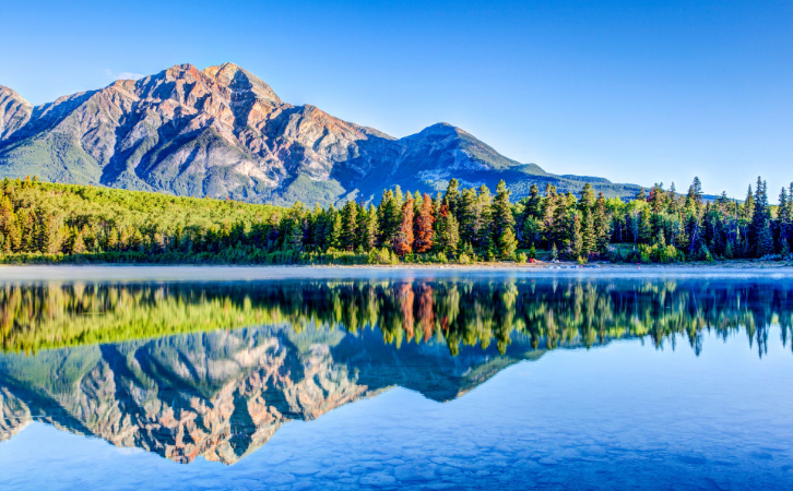 加拿大留學(xué)人數(shù)創(chuàng)新高？單憑可以移民加拿大這一點(diǎn)，就足夠吸引！