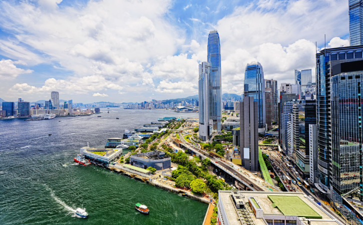 5個(gè)月收到約83000份申請！香港身份如此火，五大熱門方式， 哪個(gè)更適合您？