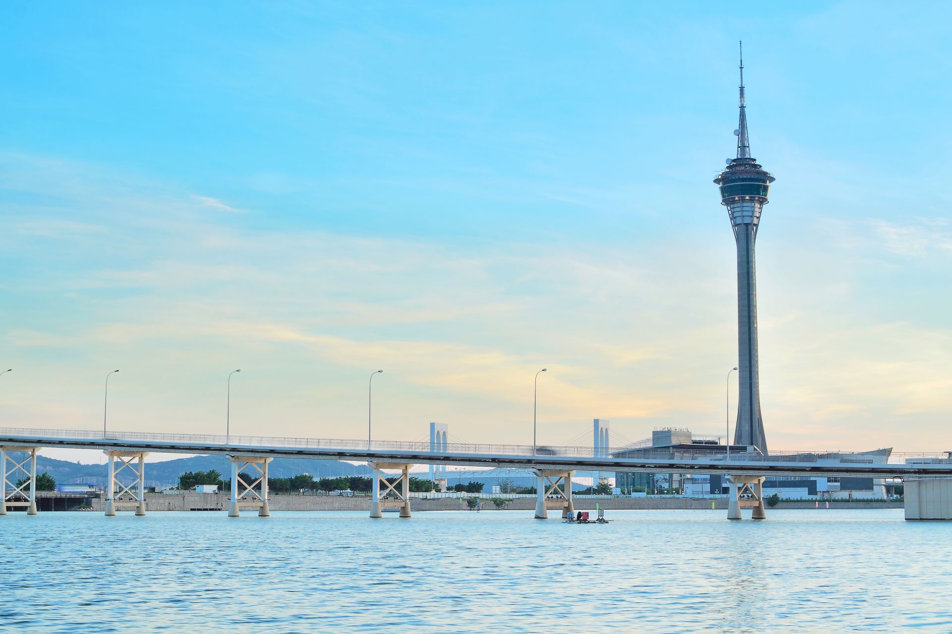 澳門推出三項(xiàng)人才引進(jìn)計(jì)劃，每年名額限1000人？