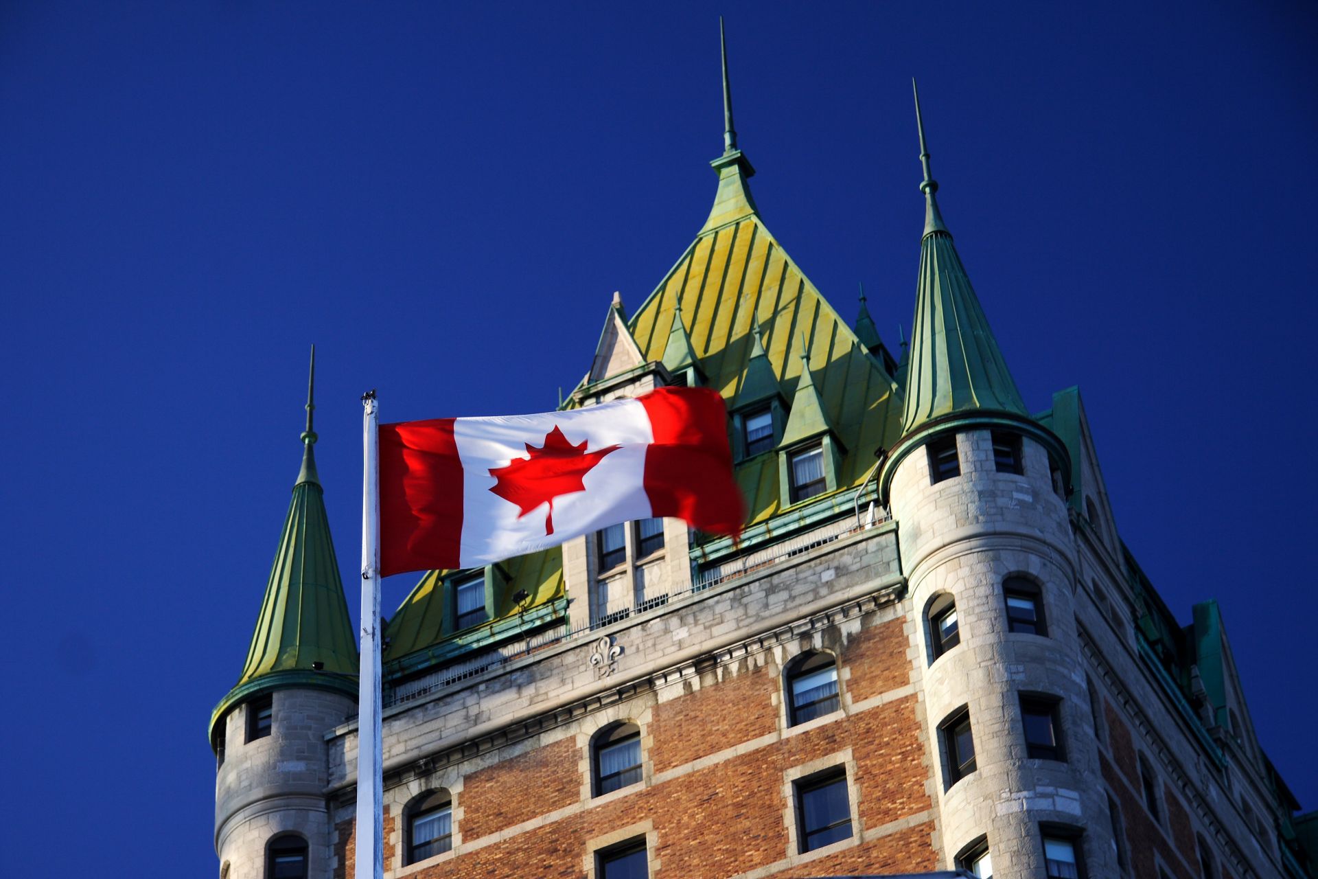 加拿大魁省最新移民政策盤點(diǎn)，這類申請(qǐng)人無需工作經(jīng)驗(yàn)就能申請(qǐng)移民！