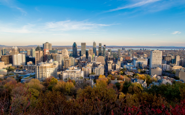 漲分、漲價、設(shè)上限……現(xiàn)在還有適合中國人的加拿大移民方式嗎？