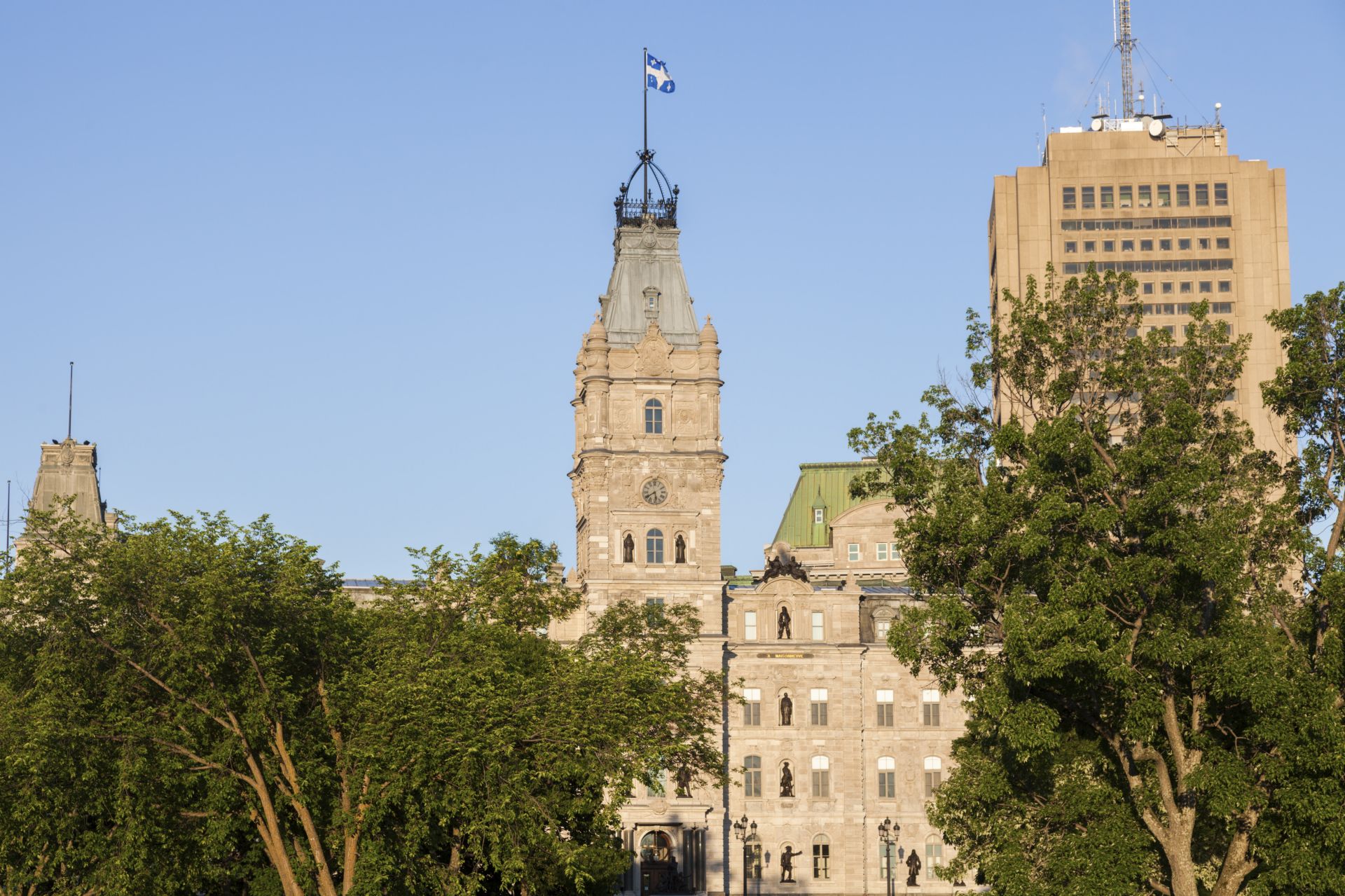 加拿大魁北克省留學(xué)移民,加拿大留學(xué)移民