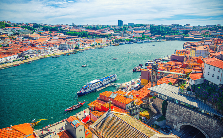 美國大選后，美國人正準(zhǔn)備“涌入”這個(gè)國家？連英國王子也被它俘虜了？