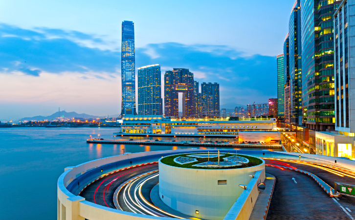 身在內(nèi)地趕政遞交香港身份續(xù)簽，卻收到暫停審理通知書？！