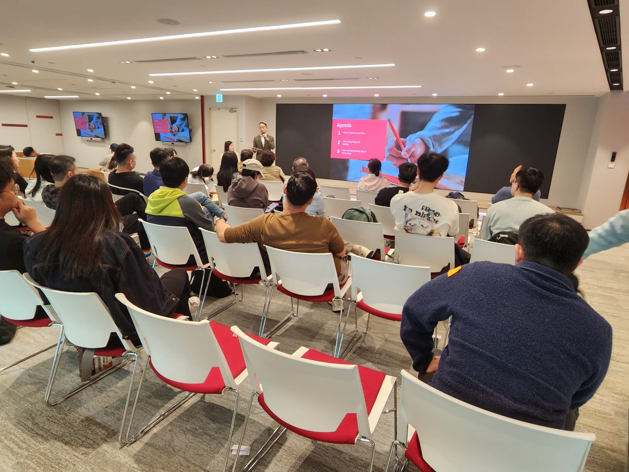 景鴻集團(tuán)「2025最強(qiáng)港漂安居展覽會(huì)」成功舉辦，全方位助力港漂開啟新程！