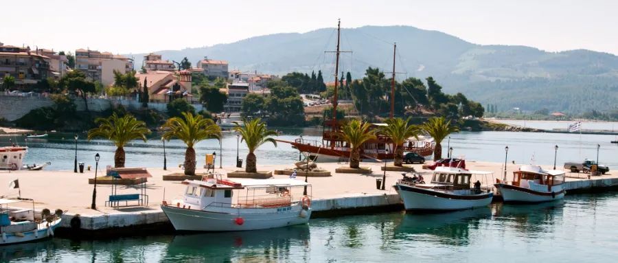 ￥200萬左右就能實現(xiàn)全家移民，這兩個高性價比國家，“我”該選哪一個？