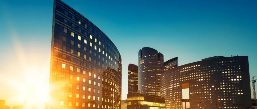 放寬!延長(zhǎng)!深圳對(duì)港人利好政策升級(jí)!一個(gè)香港身份，享兩地優(yōu)勢(shì)!