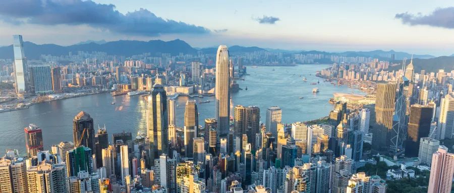 拿香港身份的紅利期可能還剩不到1個(gè)月？前特首四度發(fā)文評(píng)人才政策！