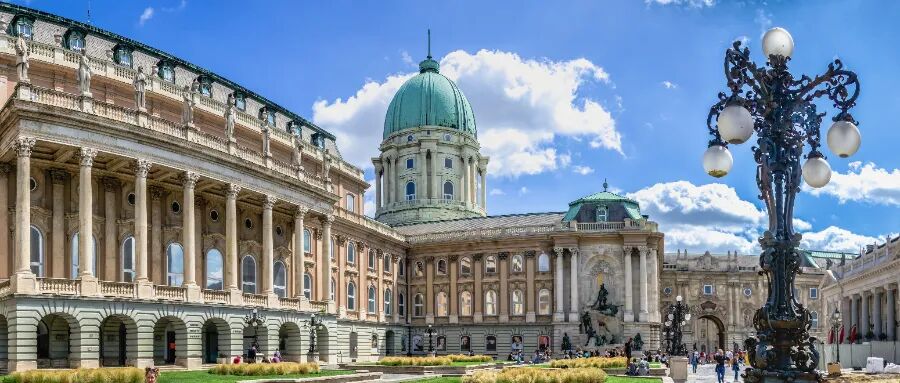 ￥200萬即可拿下長達10年居留身份？這個低調(diào)的寶藏國家，原來很適合中國家庭